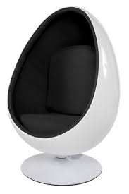 egg chair white